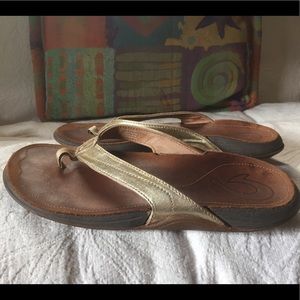 Olukai leather sandals